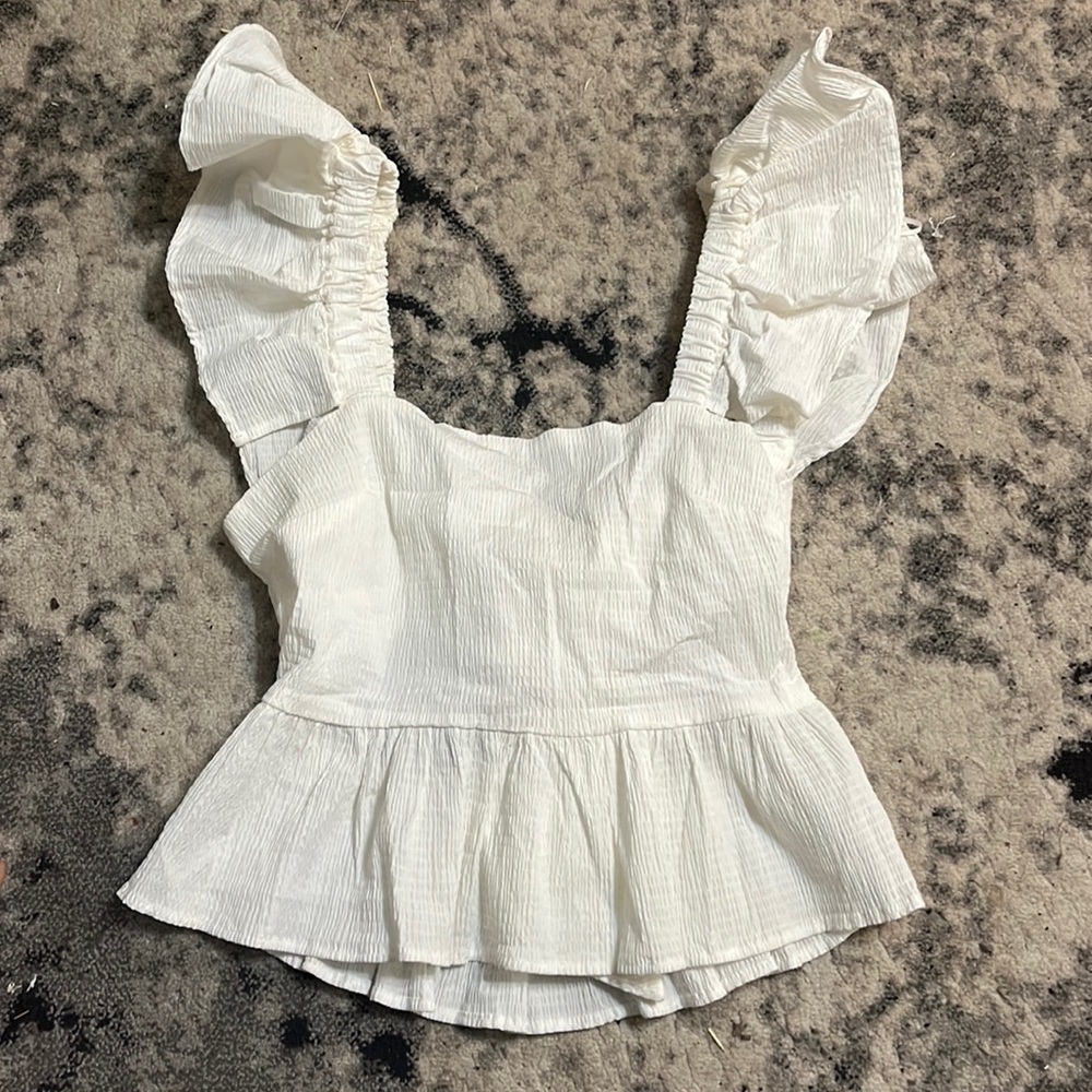 Ruffle Sleeve Top
